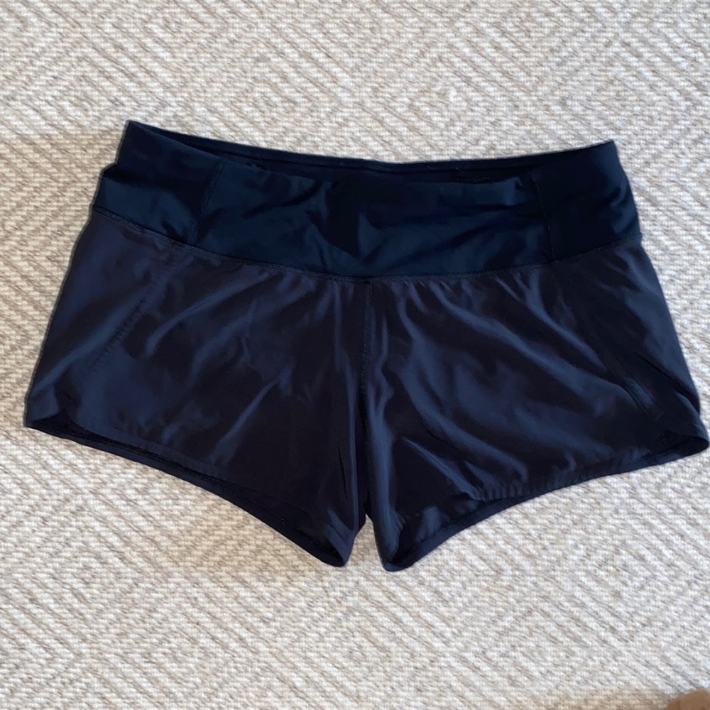 Lulu Lemon shorts!